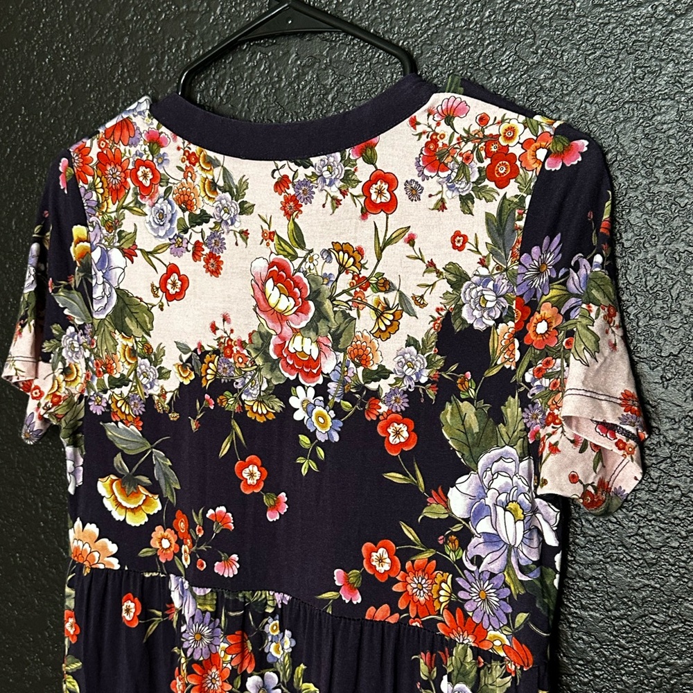 Johnny Was Elsa Tiered Short Sleeve Henley Knit Floral Tea Length Dress XS - Picture 6 of 8